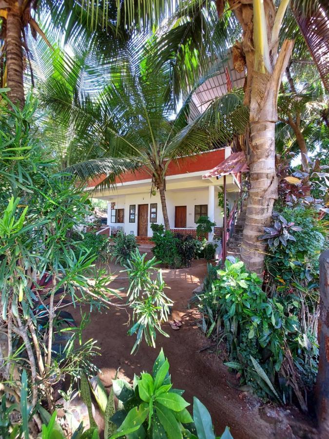 גוקרנה Cocopelli Guest House מראה חיצוני תמונה